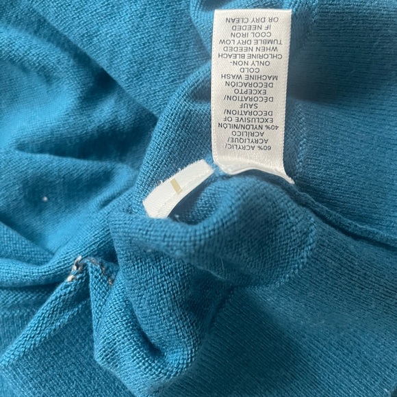 Blue Sweater with Fox and Stars Design - Picture 6 of 6